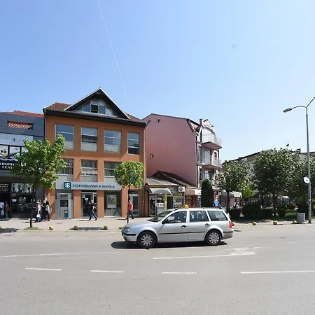 Apartment Center *