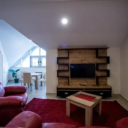 Center Appartement Pirot